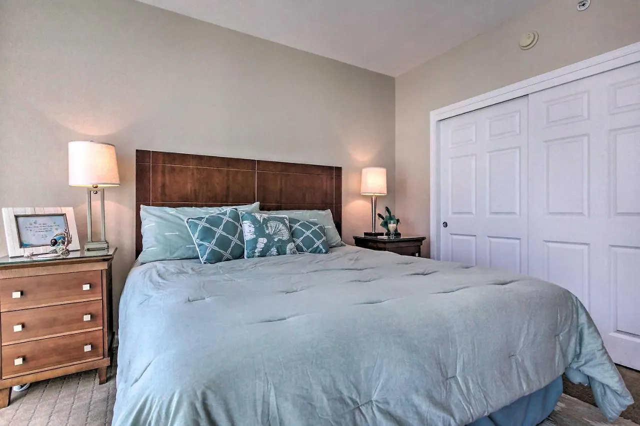 With Amenities And Pool Less Than Half Mi To * Destin