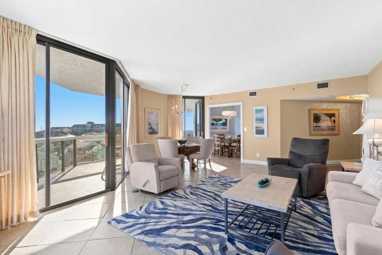 Holiday home Surfside 4 By Vacasa *