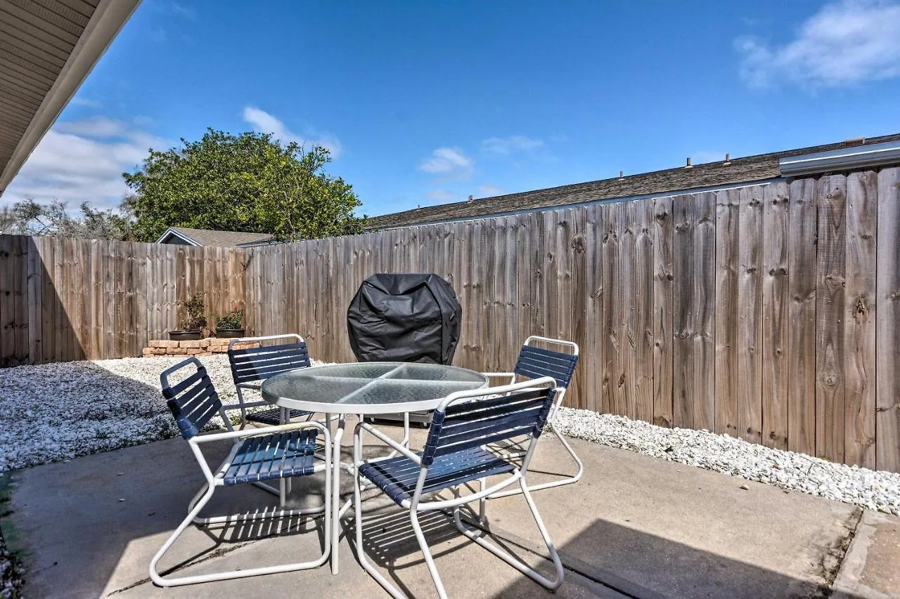 Apartment Sunny Miramar Half Mi To Access! *