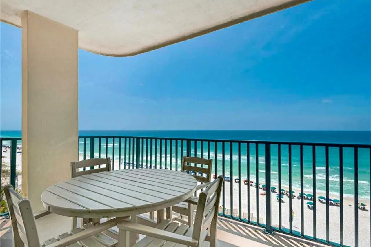 Jade East Towers 720 شقة دستين
