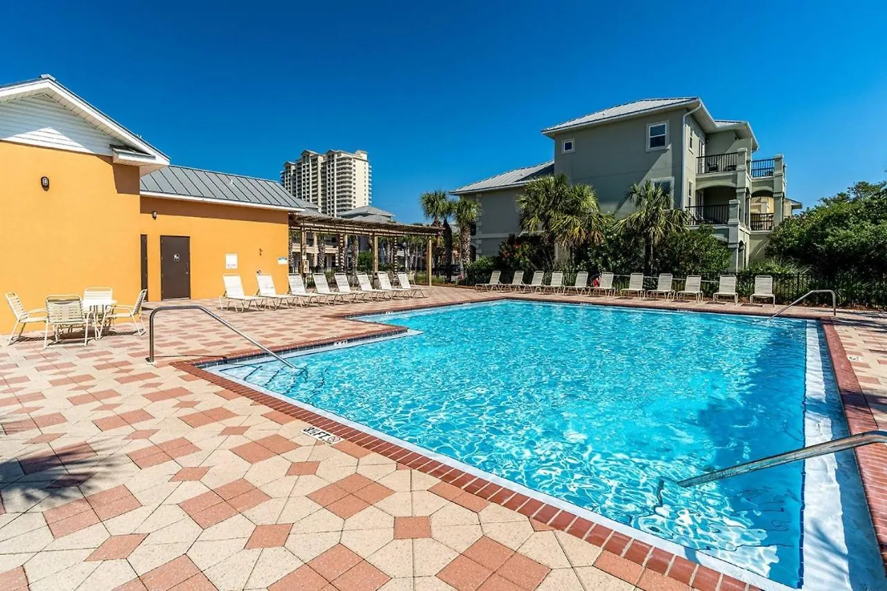 Miramar 108 - Seaside Getaway Holiday home *