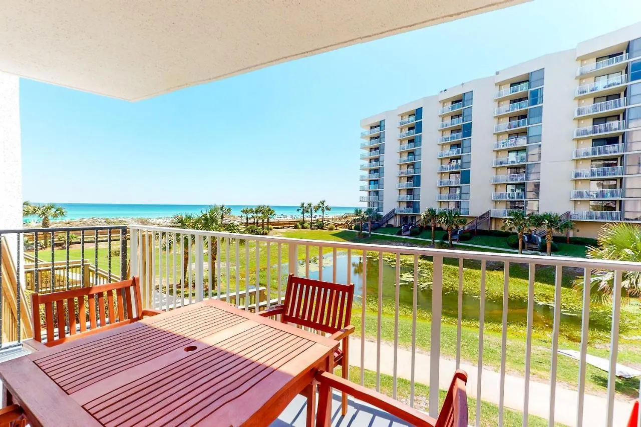 The Mainsail Apartment