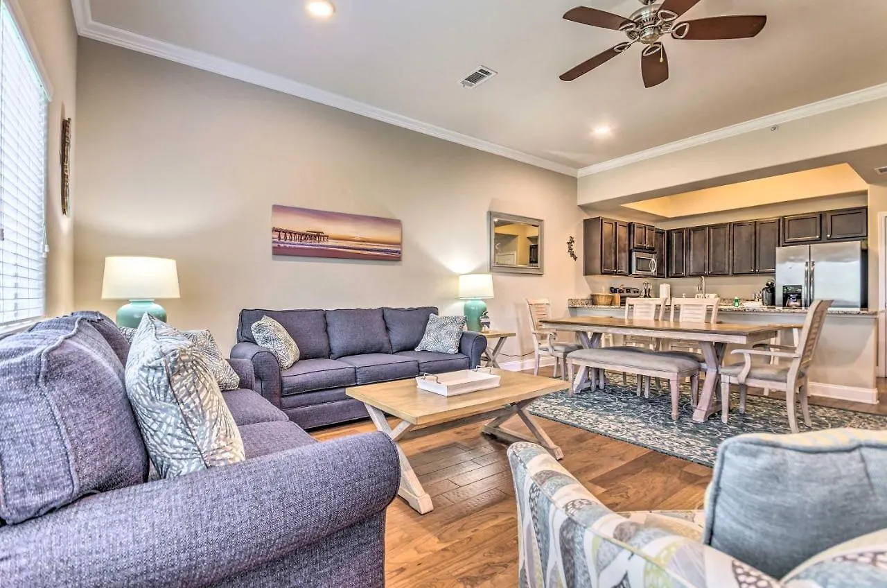 Apartment Luxurious Alerio Condo - Steps To Private Beach! Destin