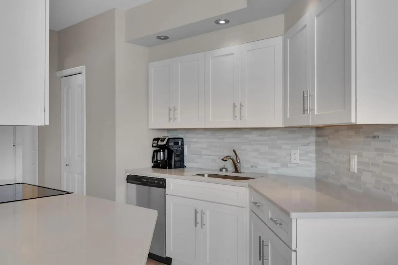 Surfside 609 Apartment