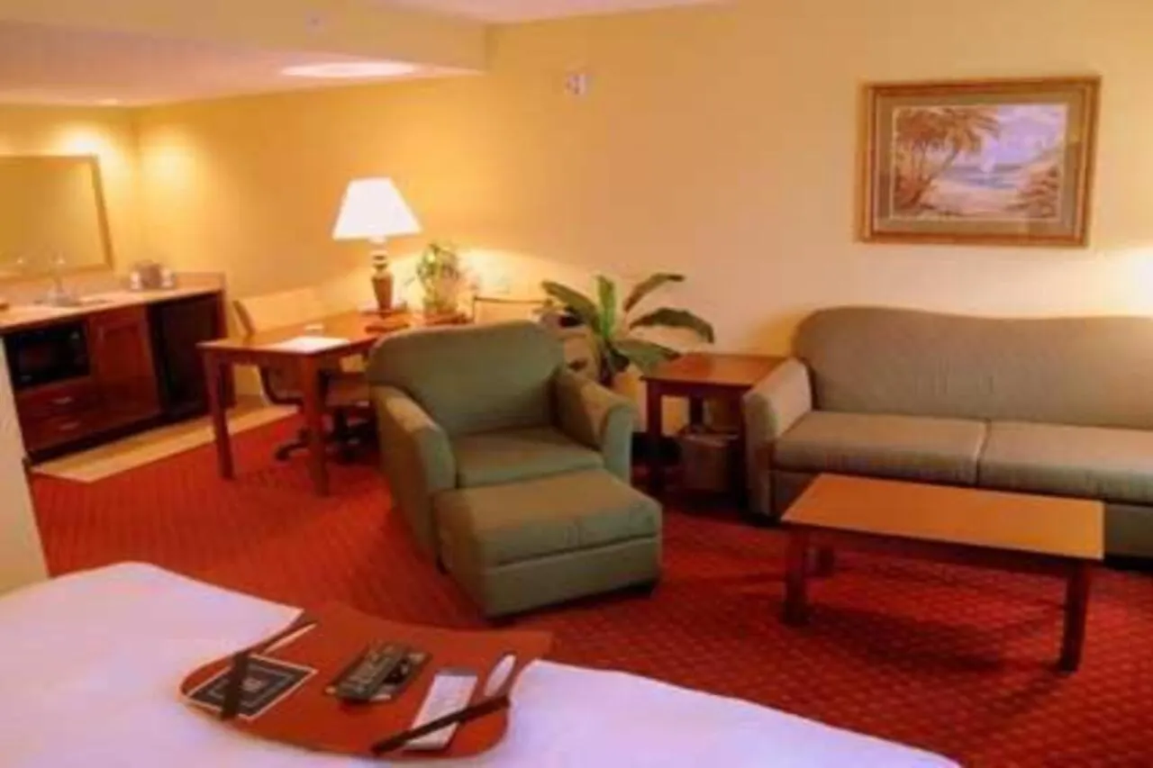 Express & Destin - Miramar By Ihg