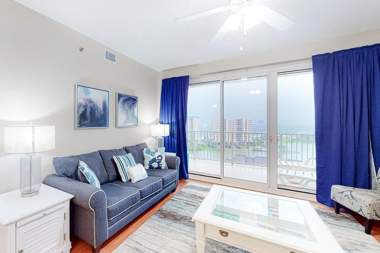 Ariel Dunes Ii * Destin