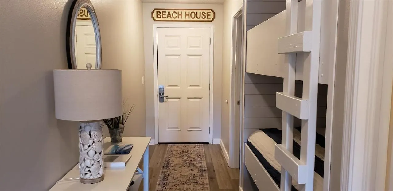 Apartment 9 C, One Bedroom Destin