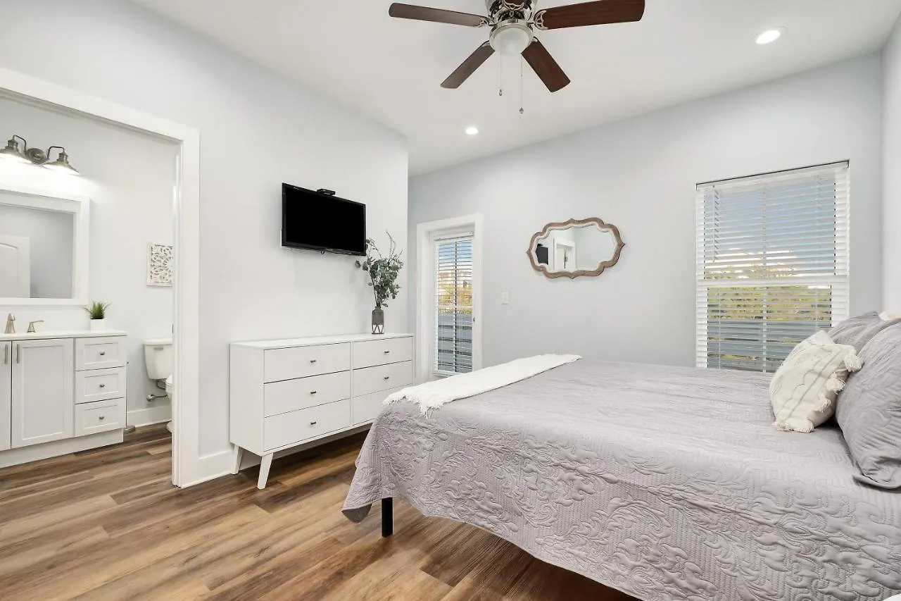 Walk2beach, Private Htd Pool, Firepit, Arcade, 5-6 Cars * Destin