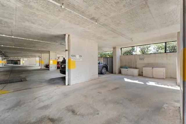 Majestic Sun 902b Apartment *