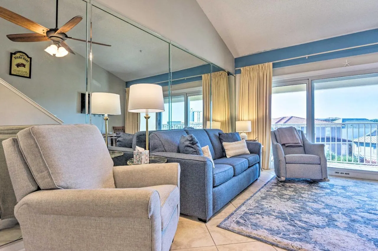 And Pool Access Family-friendly Miramar Apartment *