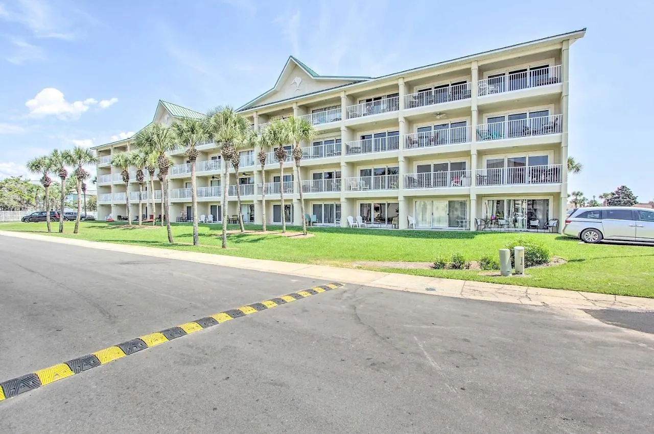 And Pool Access Family-friendly Miramar Apartment Destin