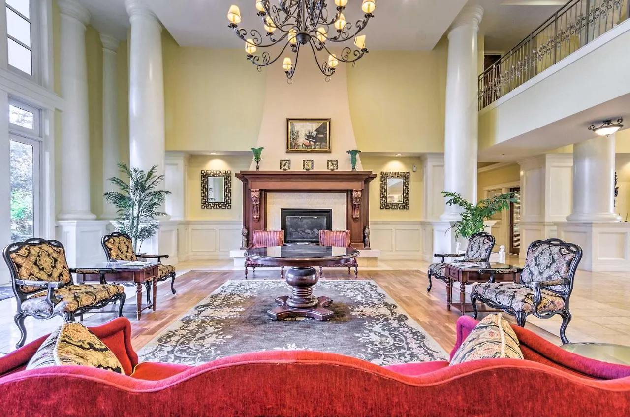 Apartment Brilliant Studio Near Baytowne Wharf!