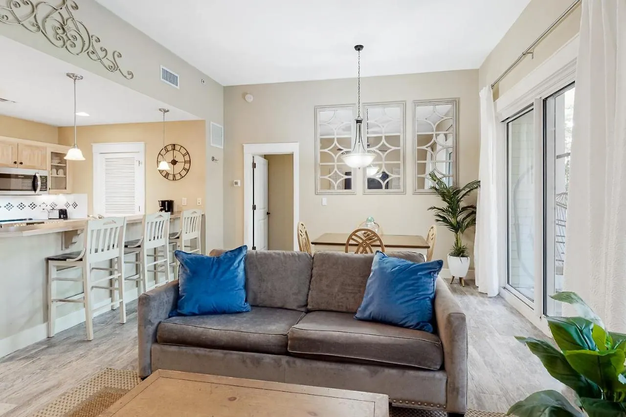 Baytowne Wharf Pilot House 117 Hotel Miramar Beach
