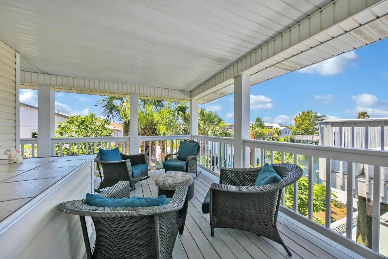 Destin-a-tion On The Water Holiday home Destin