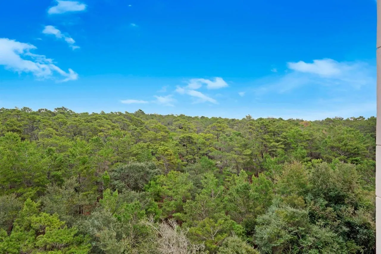 Summit At Tops'l 403 Holiday home Destin