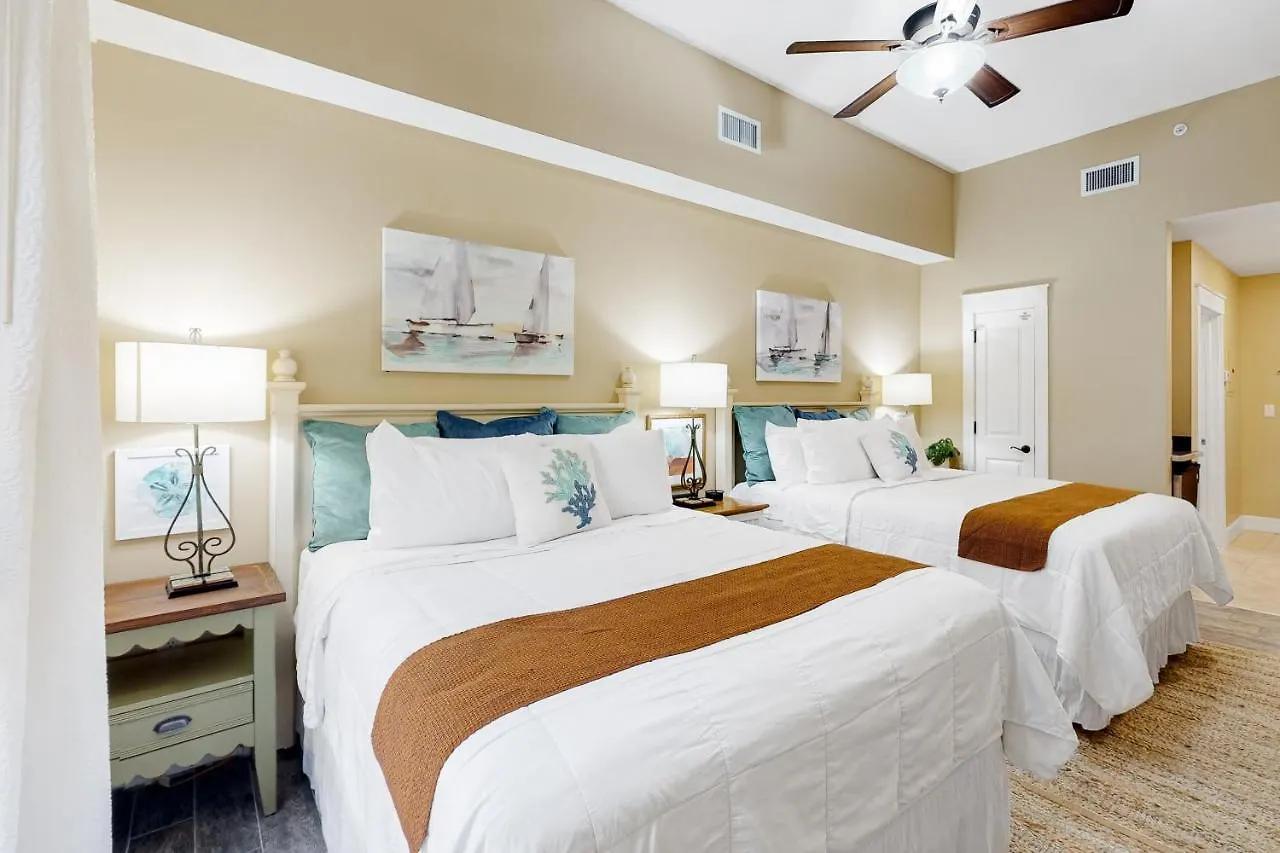 Baytowne Wharf Pilot House 115 * Destin