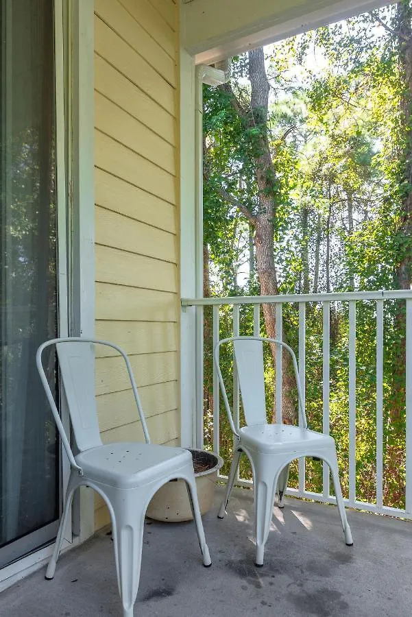 Cozy 1br With Pool And Gym Centrally Located * Ντέστιν