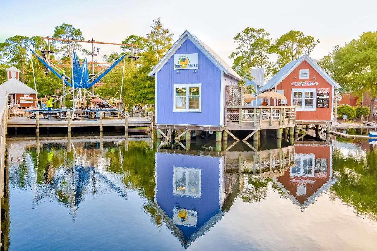 Baytowne Wharf Pilot House 117