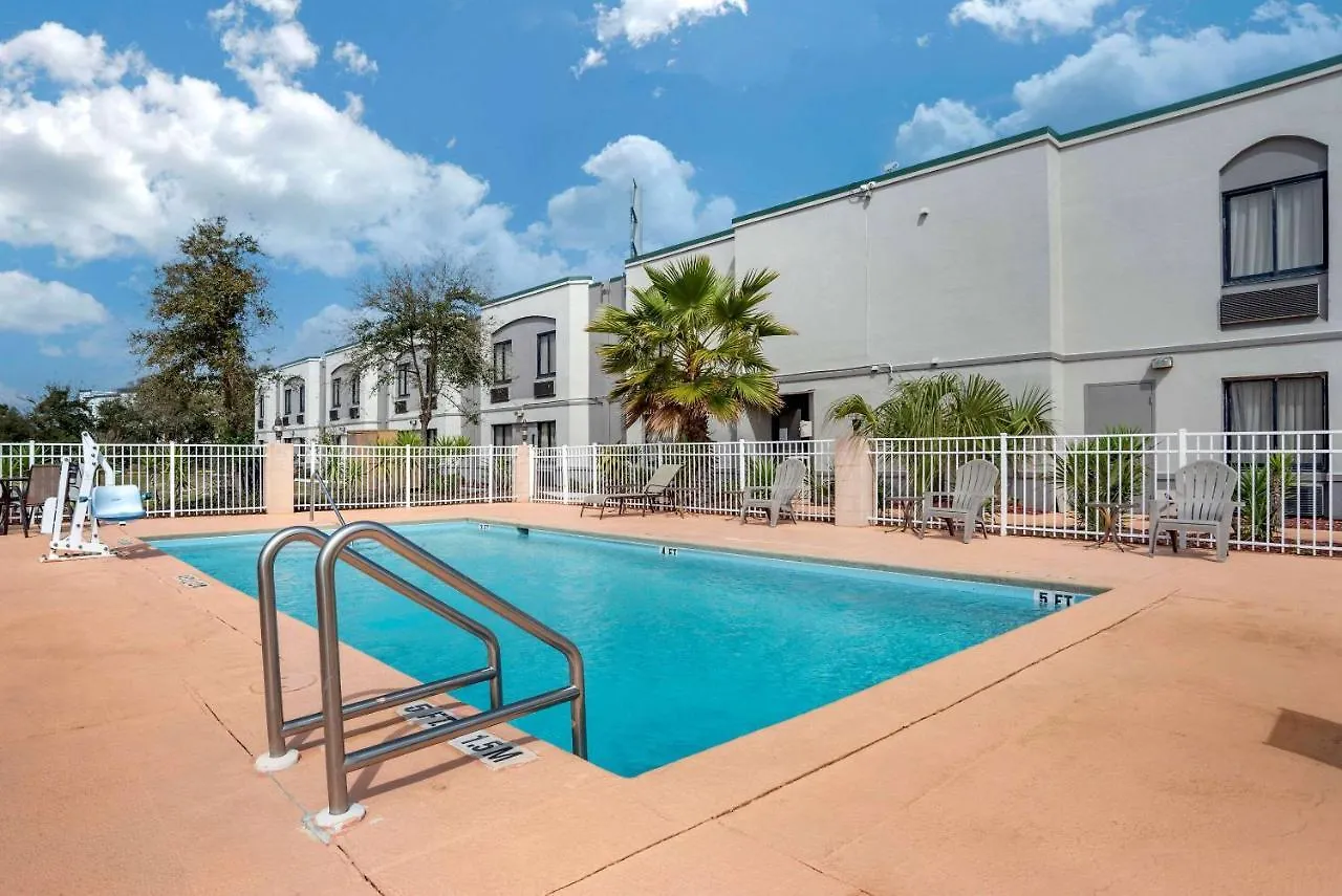 Inn Sleep Destin Near Miramar 2*