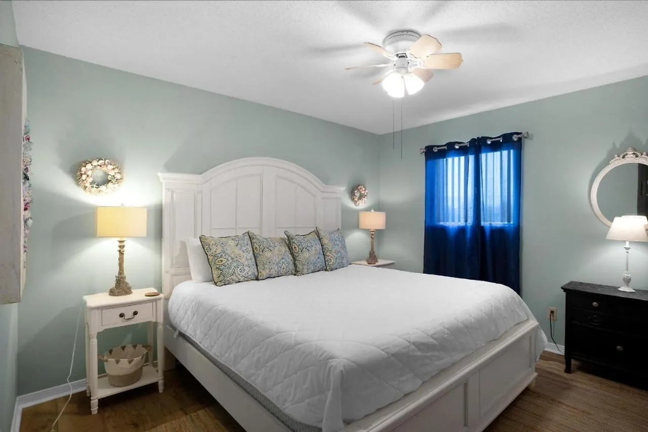 Apartment Misty Cove 109
