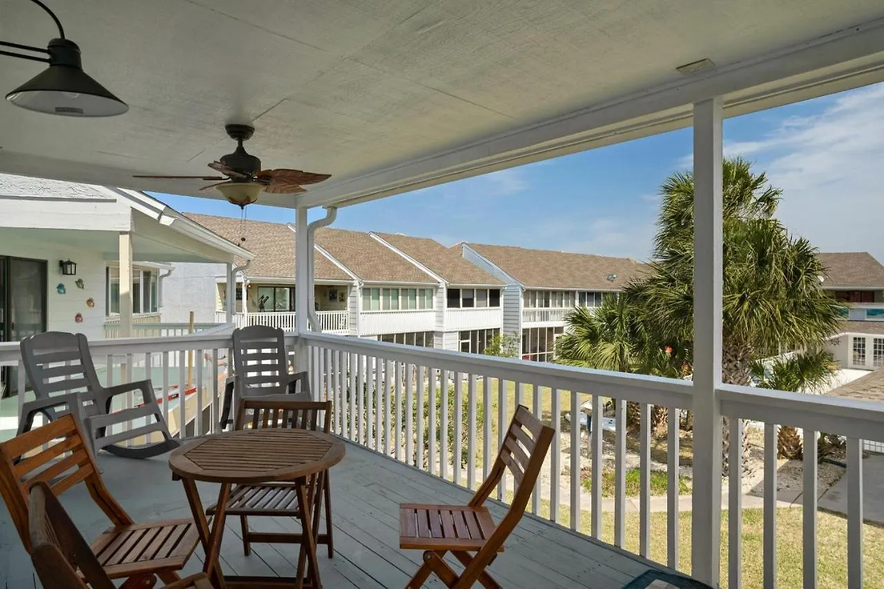 Apartment Misty Cove 109
