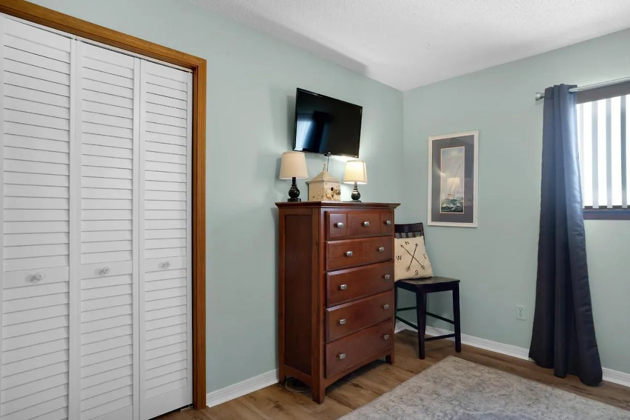 Apartment Misty Cove 109 *