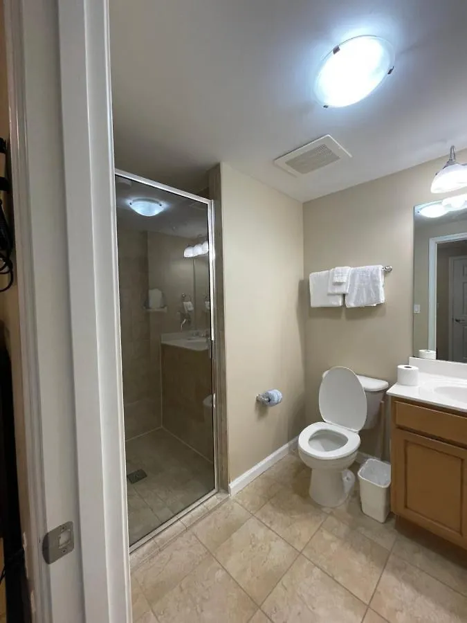 Apartment Top Floor In Palms Of Resort. Water View. Destin