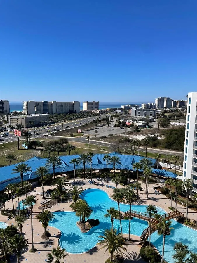 Top Floor In Palms Of Resort. Water View.