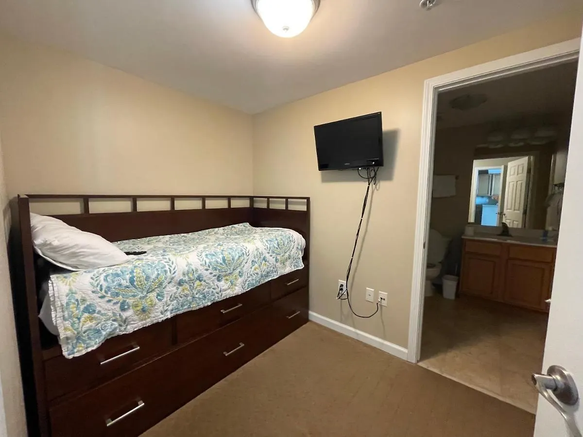 Top Floor In Palms Of Resort. Water View. Destin