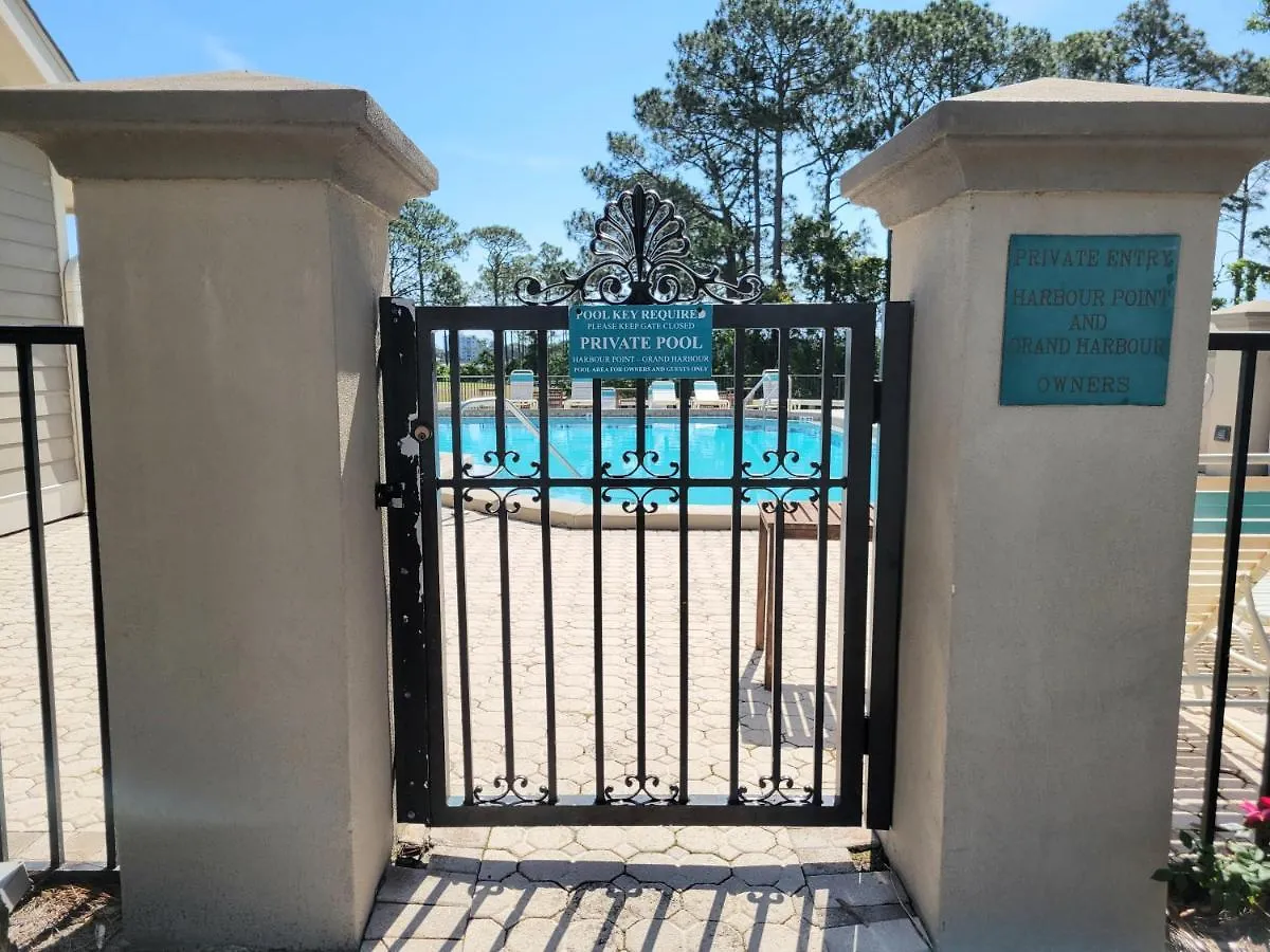 Harbour Point 807 *