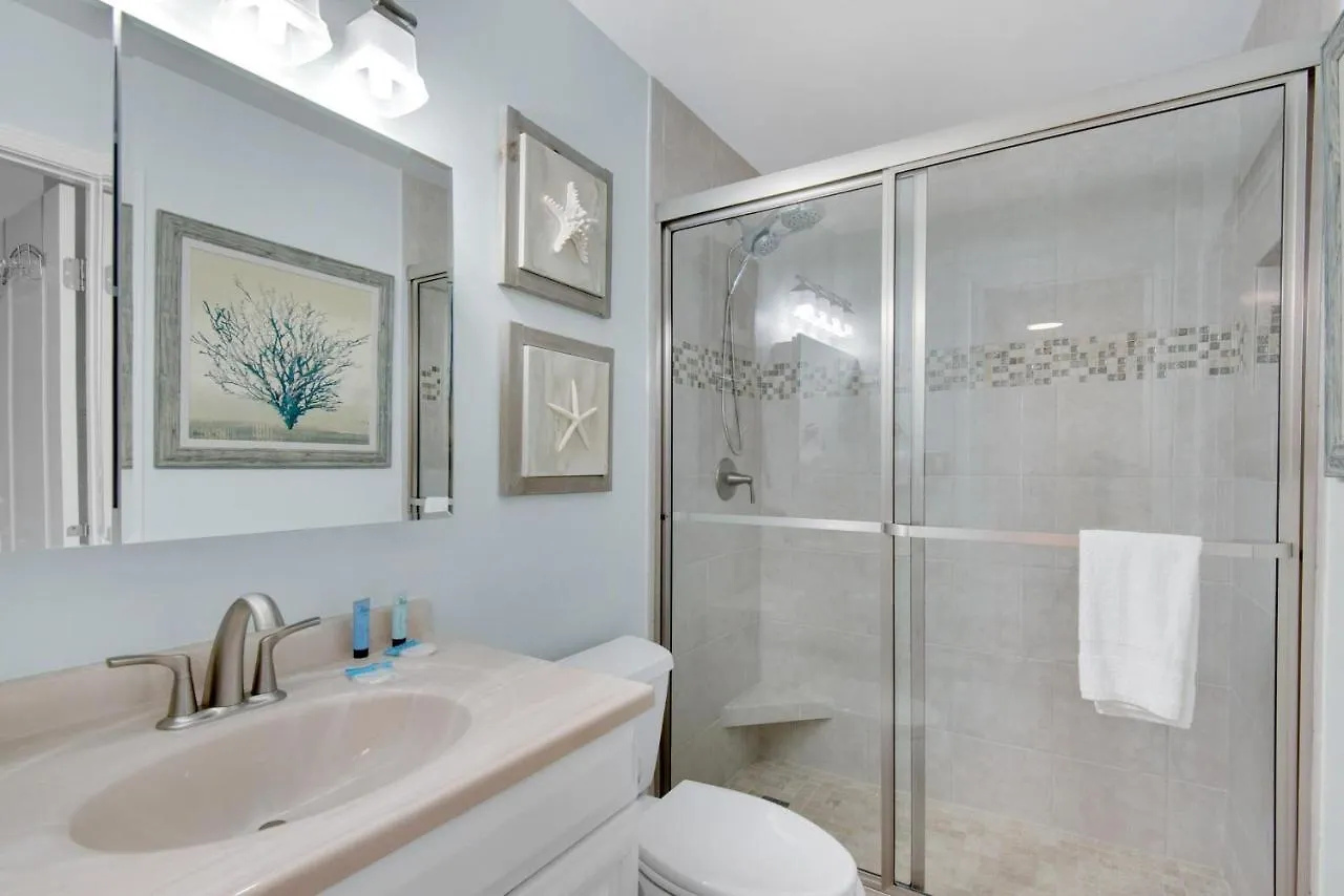 Holiday home Seascape Lakefront 121- Uncorked Destin