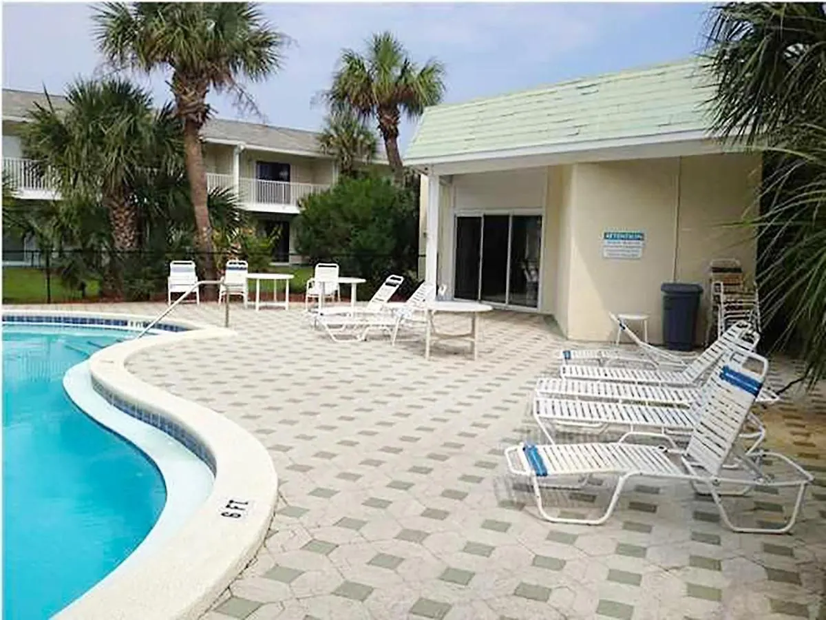 Summerhouse Townhomes #6- Blue Pearl *