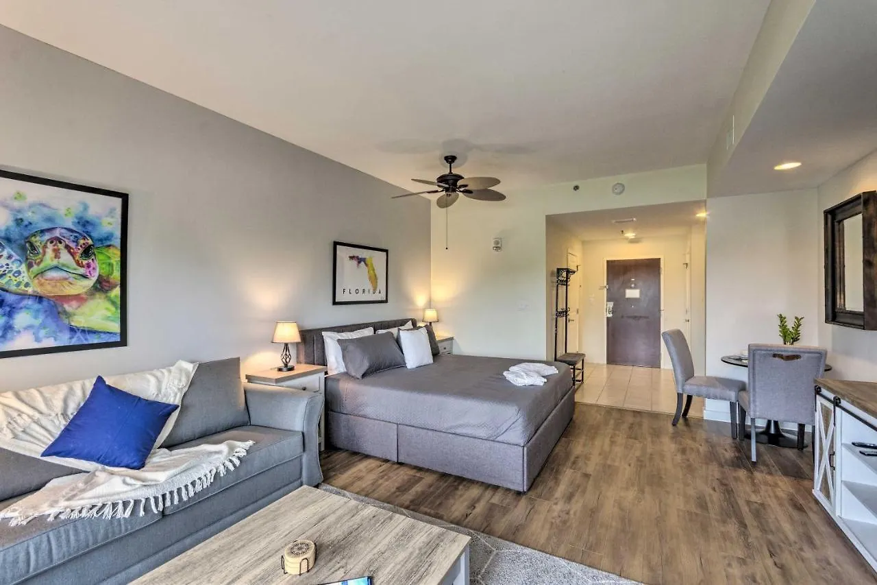 Coastal Patio And Free Amenities! Apartment *