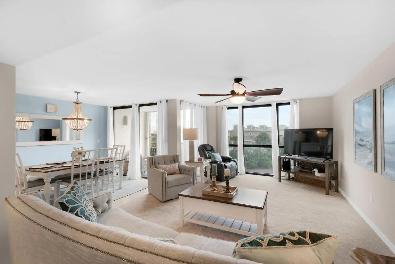 Holiday home Enclave 304b *