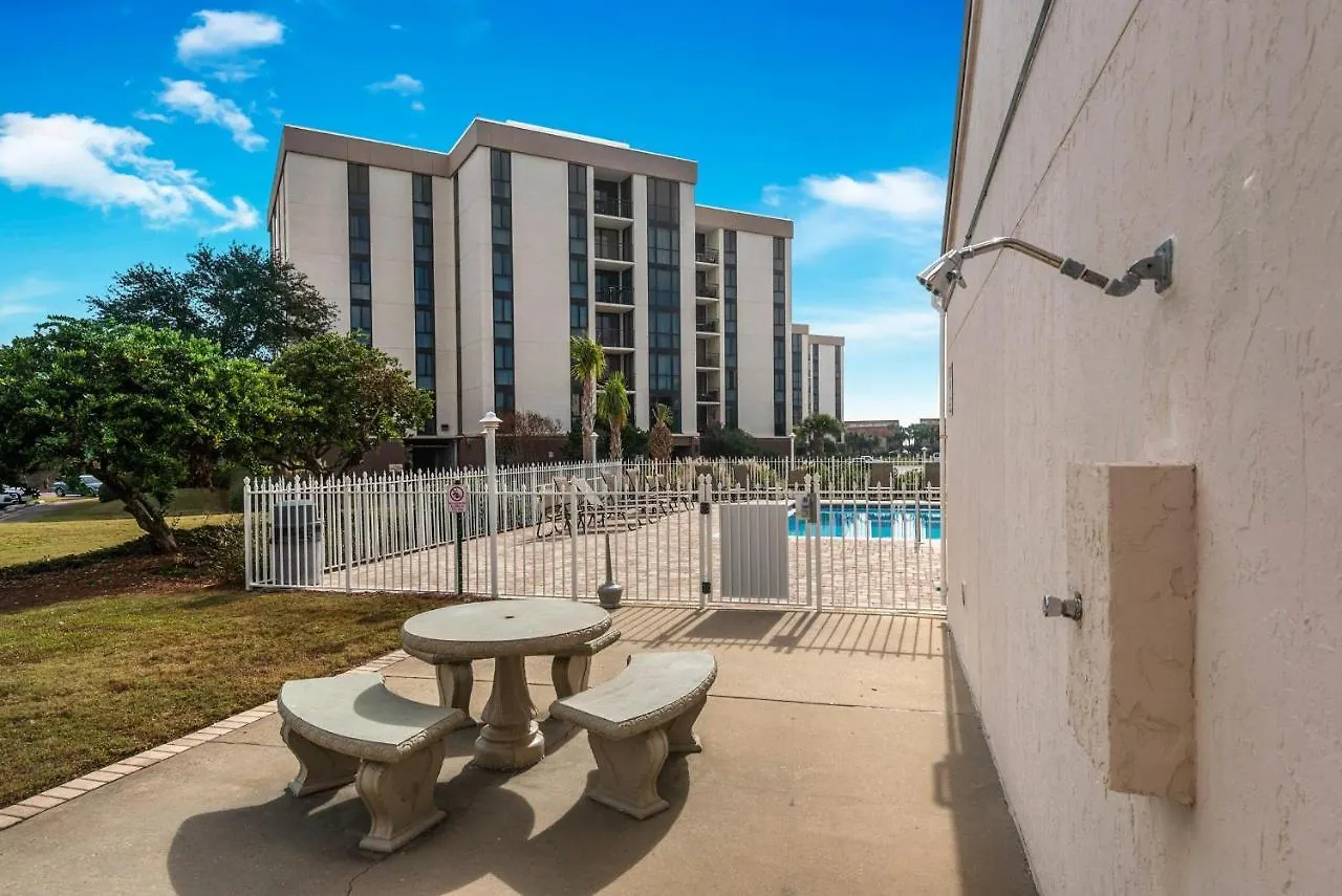 Enclave 304b Holiday home