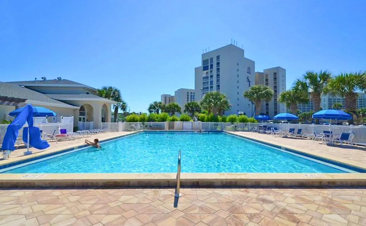 Shoreline Towers Townhouse 4-4
