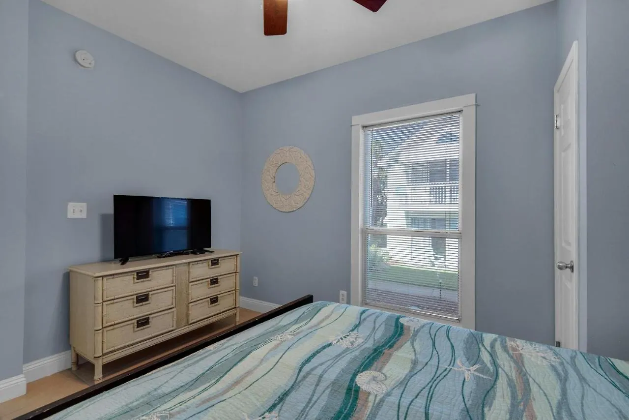 Nantucket Cottages 7b Destin