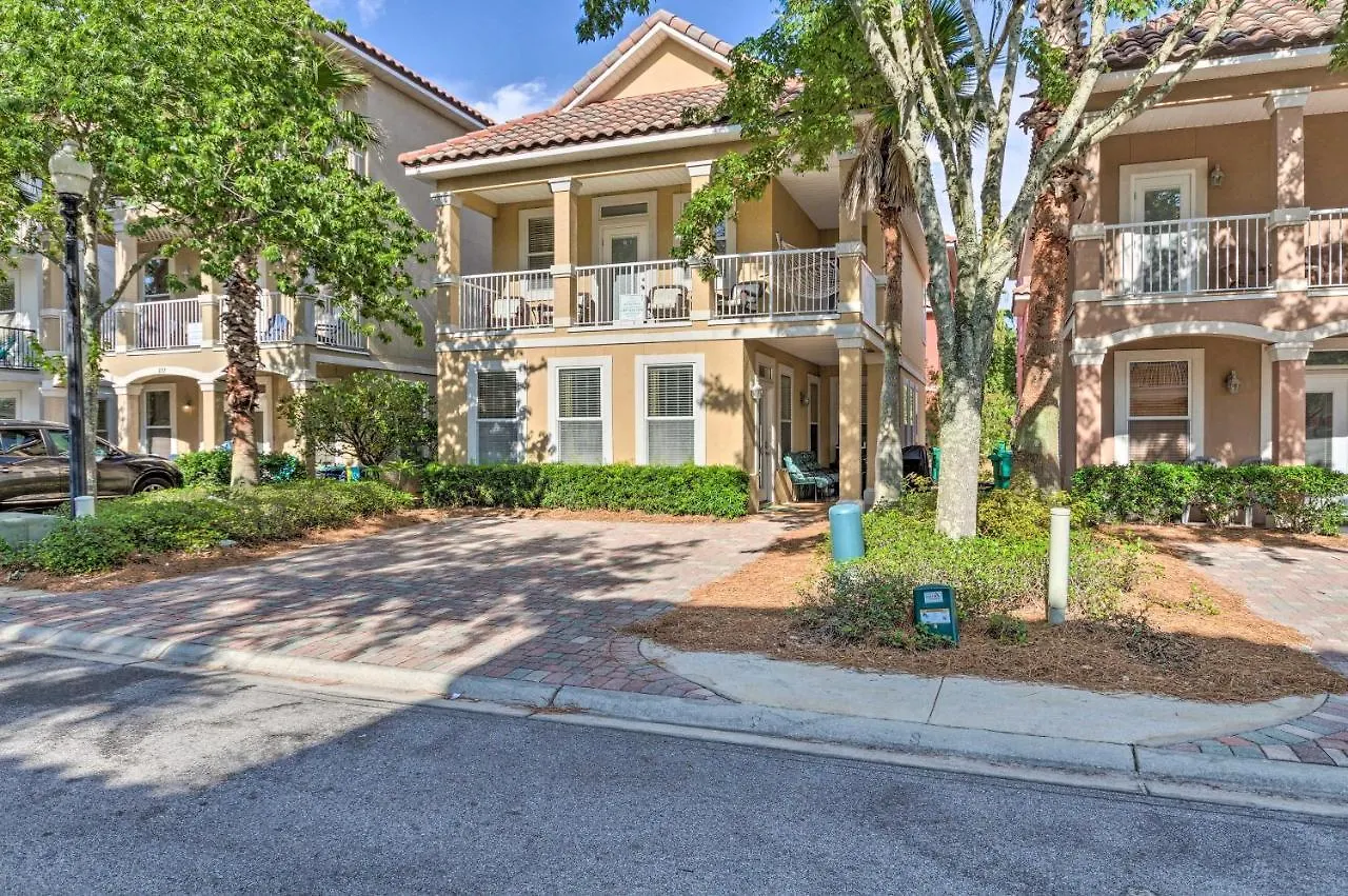 The Sun Shack With Pool Access Less Than 1 Mi To Beach! * Destin