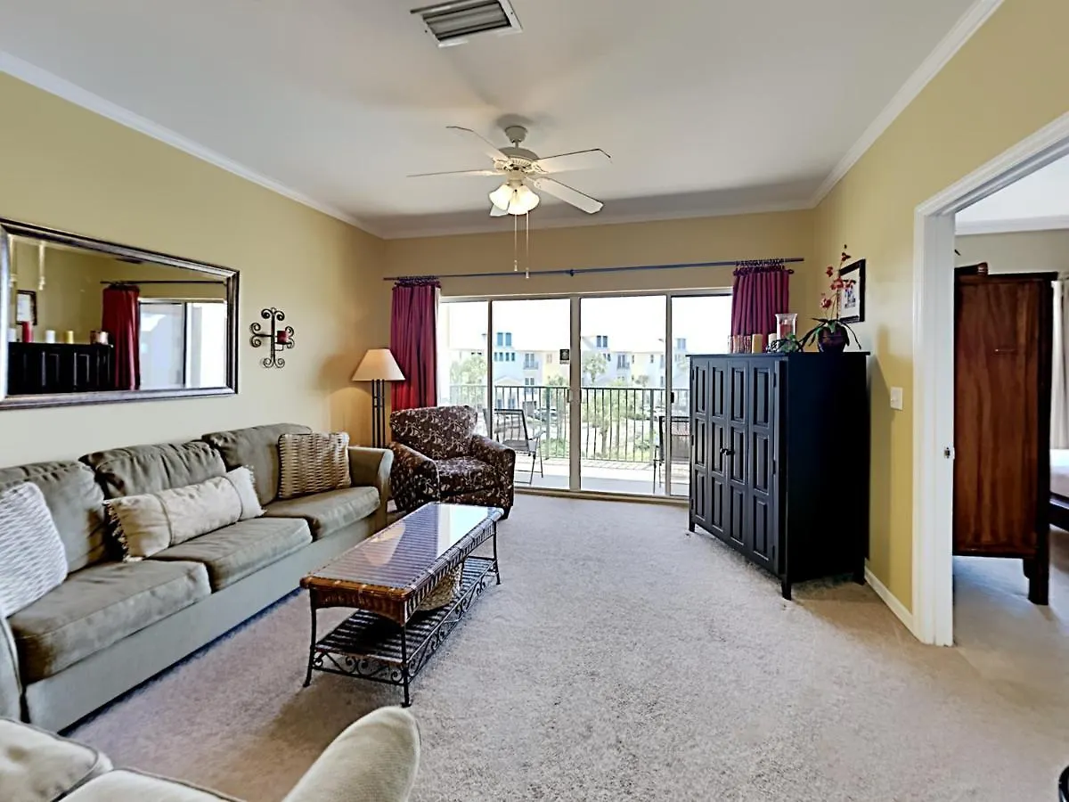 Emerald Waters 307 Apartment