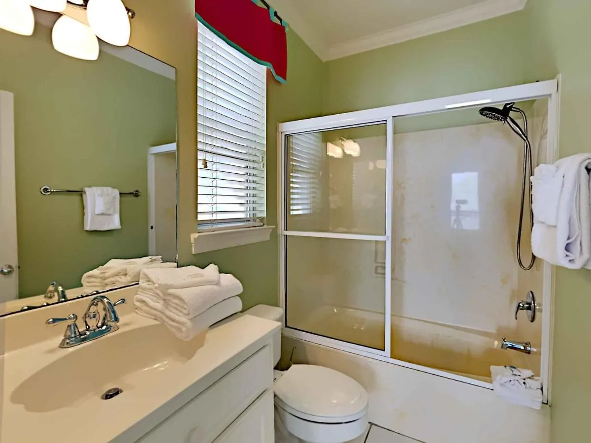 Apartment Destiny 7b