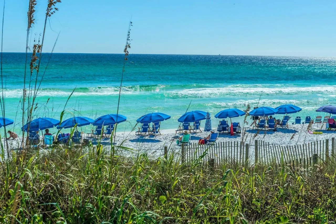 Aparthotel Sterling Shores 215