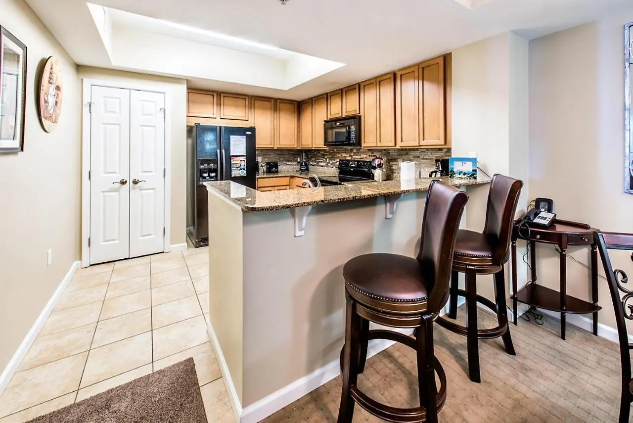 Apartment Palms #11015 Full 2 Bedroom