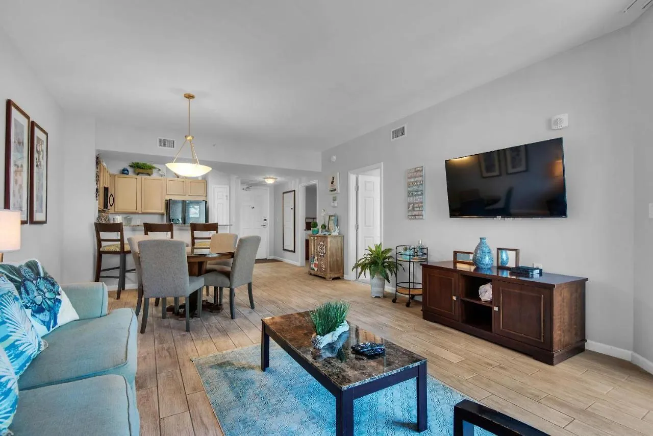 Palms #1505 Jr 2br