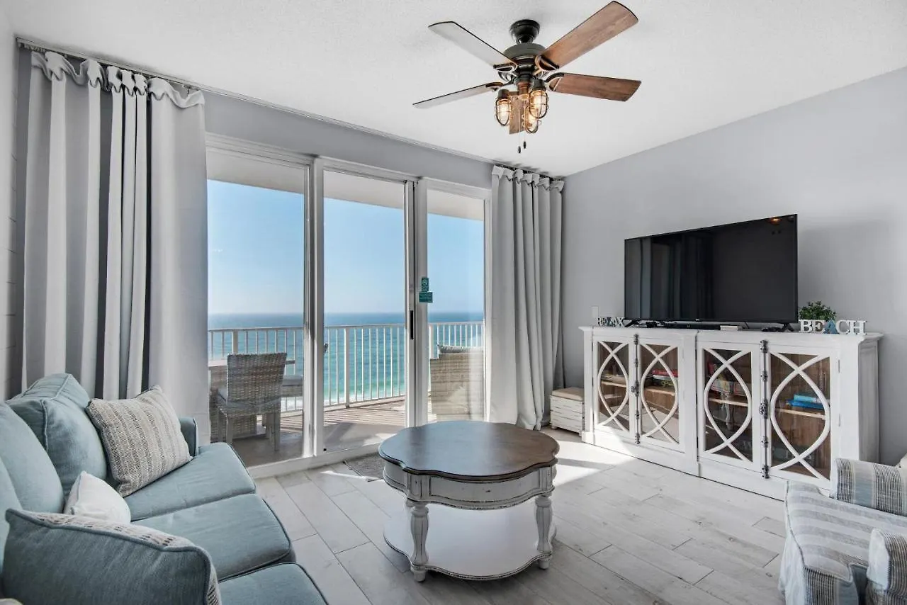 Apartment Majestic Sun 813b