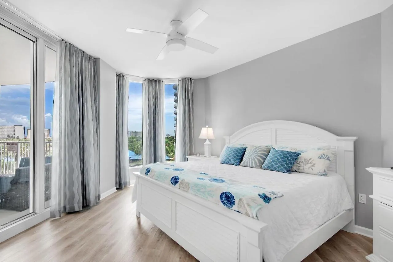 Palms #1515 Full 2 Bedroom