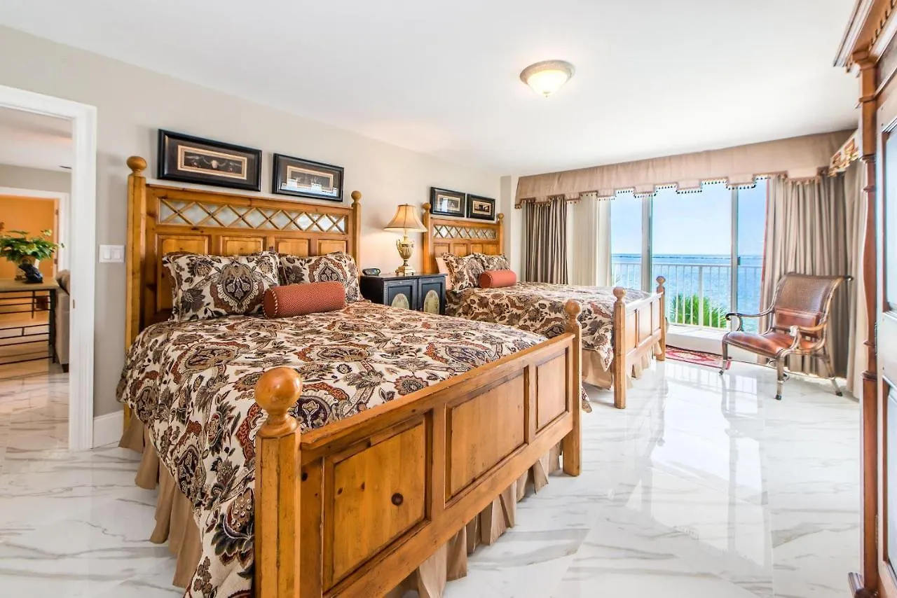 Waterview Towers 202 * 데스틴