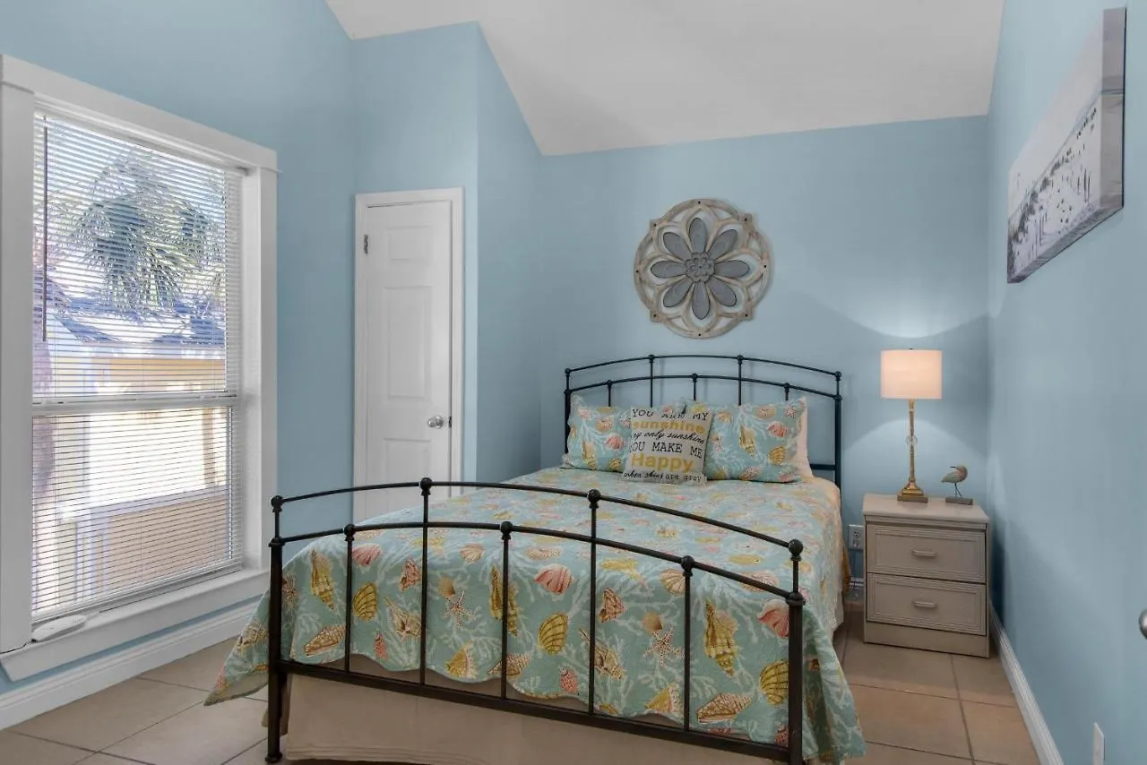 Nantucket Cottages 7a Destin