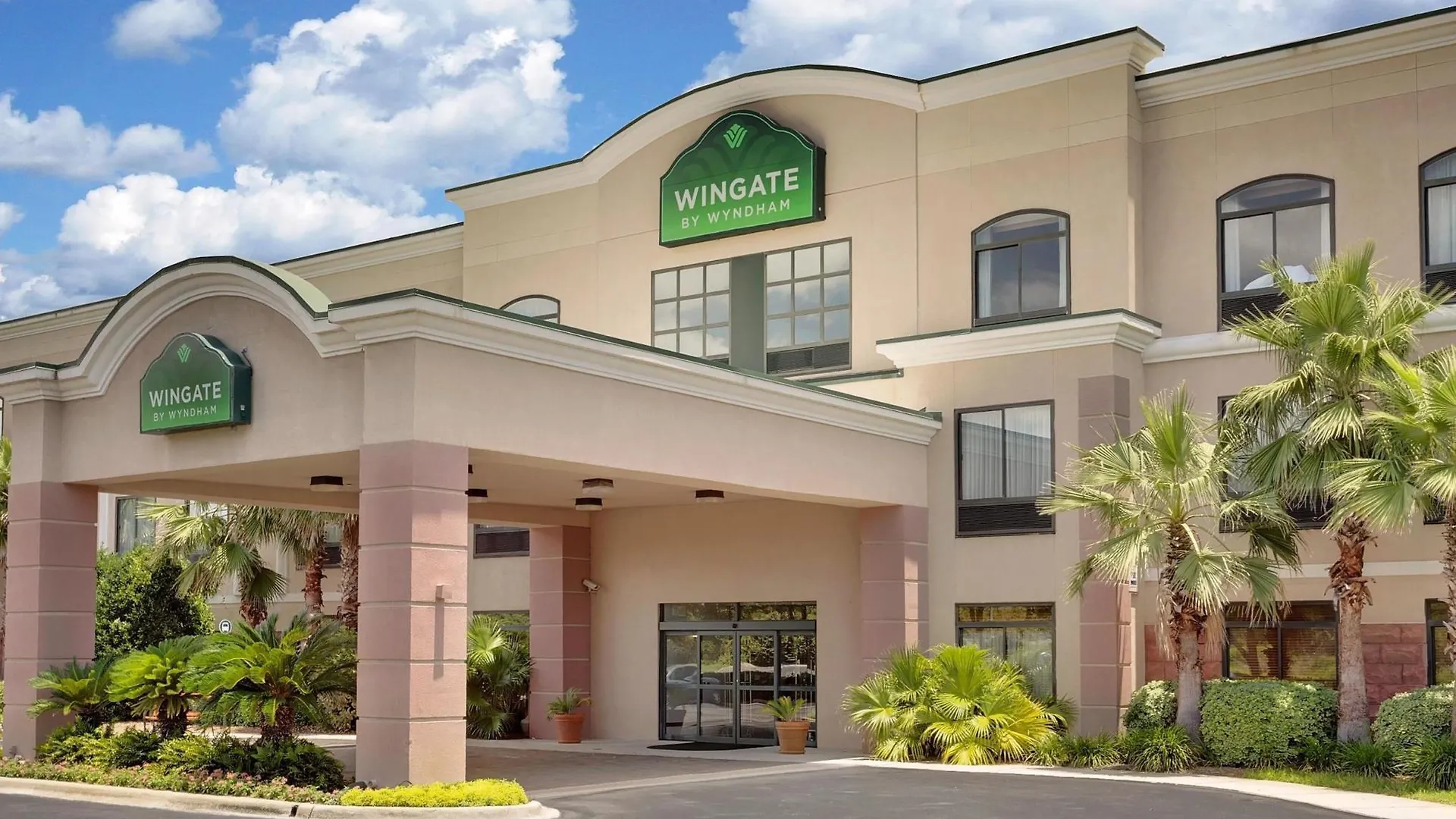 מלון Wingate By Wyndham 3*