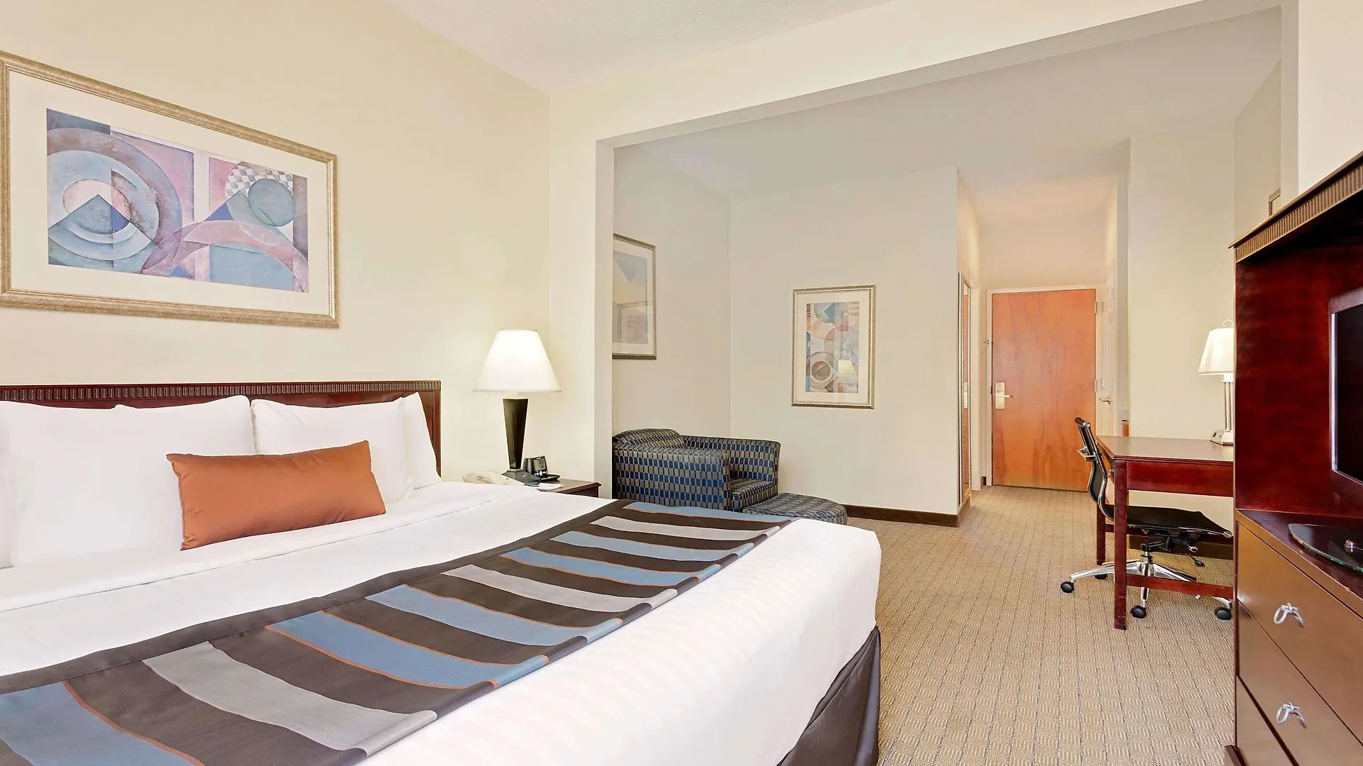 מלון Wingate By Wyndham 3*