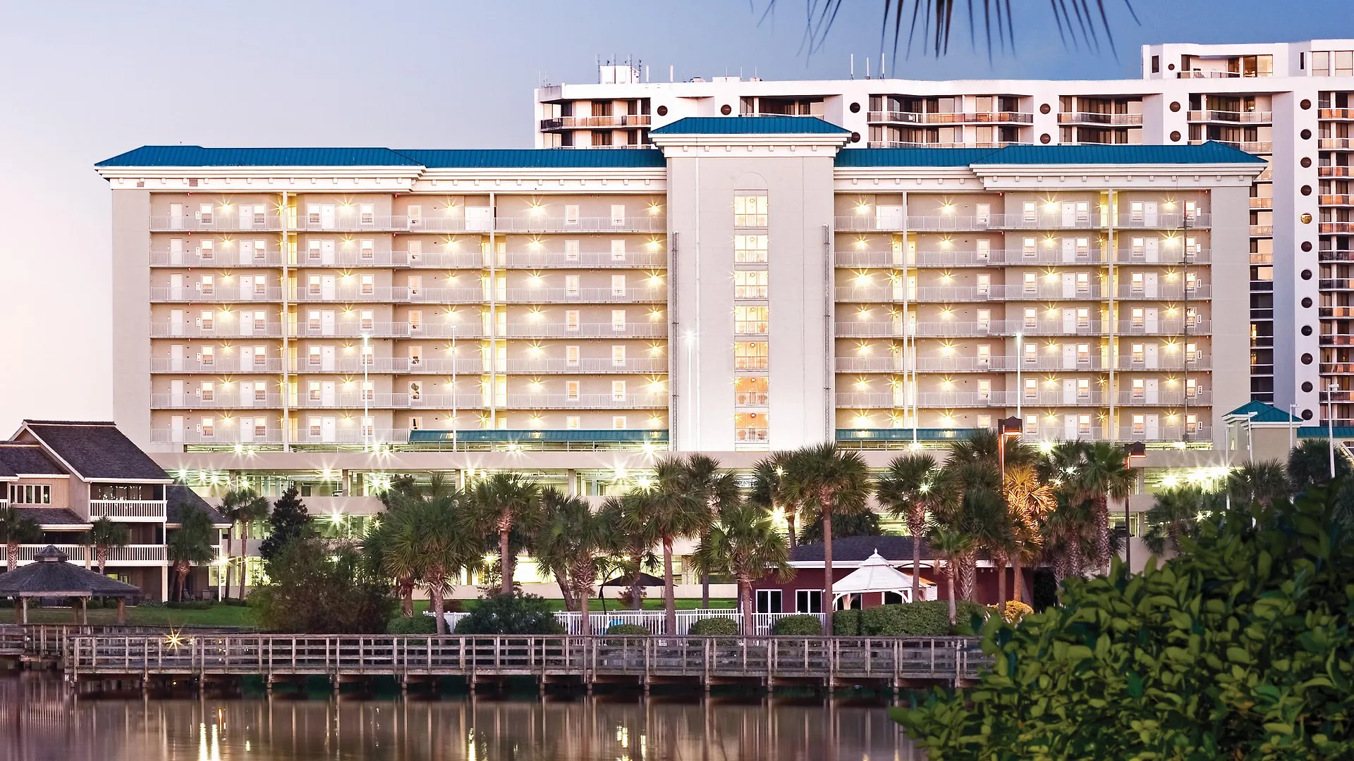 Club Wyndham Majestic Sun 4* Miramar Beach